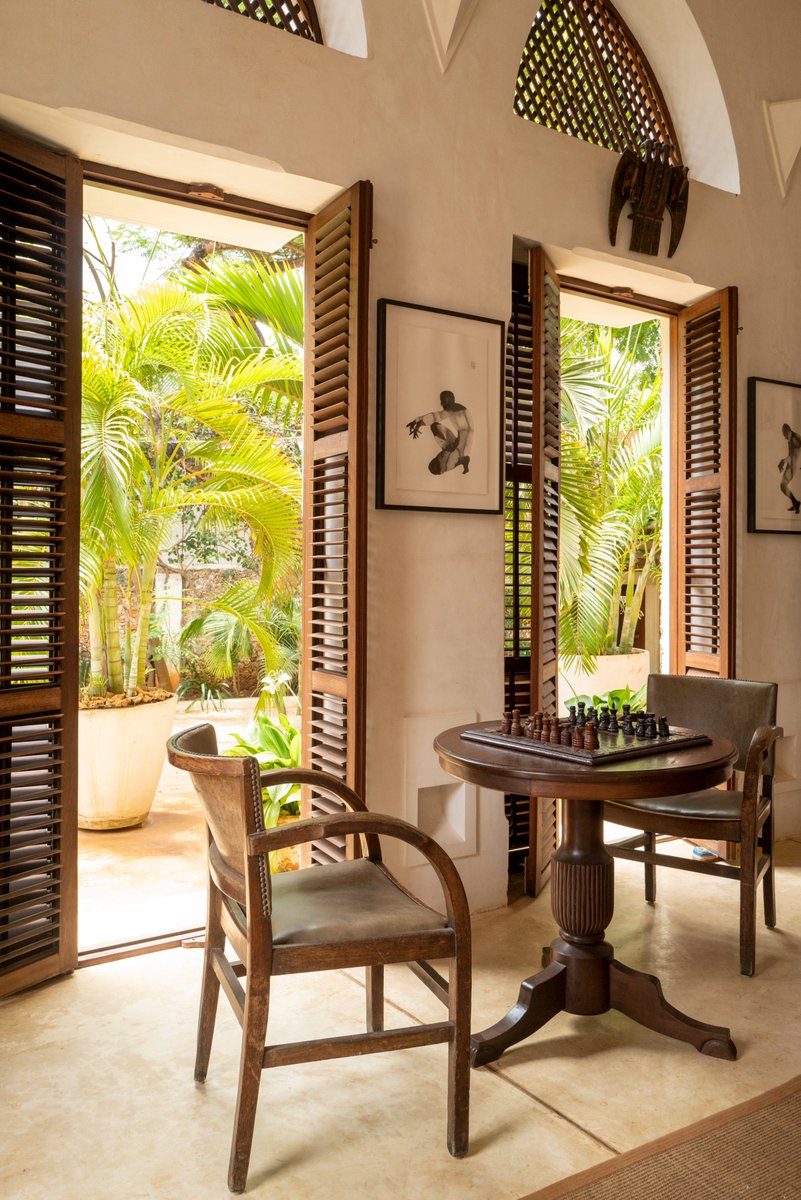 Amid sights of donkeys, dhows and carved doorways, Camilla Lowther and Charles Aboah built a holiday home in Lamu that's well placed to enjoy the sea breezes. Discover more in our August issue or subscribe here: trib.al/HbfMfIG

📷: Jake Gavin