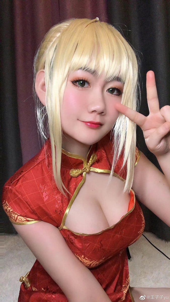 yu20150817's tweet photo. 晚上好 #尼禄 #fgo #coser https://t.co/i2J2ZdEPX0
