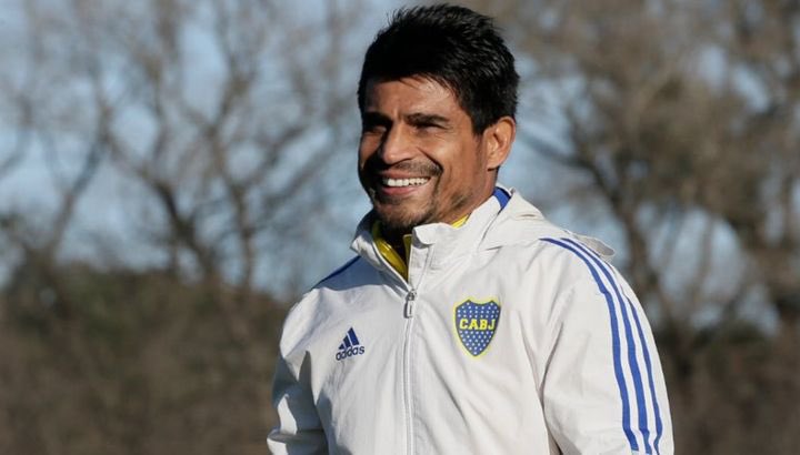 Tato_Aguilera's tweet photo. Confirmado: Hugo Ibarra será el técnico de la primera división de Boca hasta fin de año.
En minutos la conferencia de prensa. https://t.co/chRRbRsOJQ