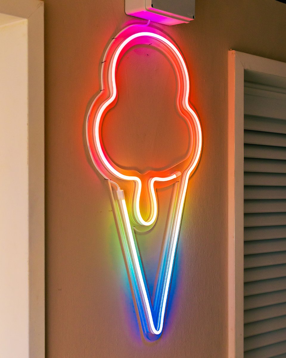 TwinklyLED's tweet photo. What’s better than ice cream when the heat strikes? 🫠🔥

A Twinkly Flex Ice Cream to light up your pool parties al fresco! 🍦✨

#Twinkly #Twinklylights #TwinklyLEDlights #twinklysmartlights #twinklyflex #twinklysummercolelction https://t.co/VMOghGGN8W