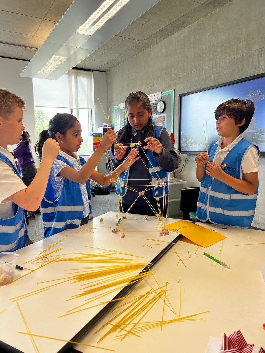 HillbrookMaths's tweet photo. Last week we sent 2 teams of Year 5 children to compete in the @BurntwoodSchool Maths Treasure Hunt. After several rounds of problem-solving, tower building and code-cracking, the Hillbrook Beavers emerged victorious! A great effort by both teams who were a credit to the school! https://t.co/3KaJNQdCrL