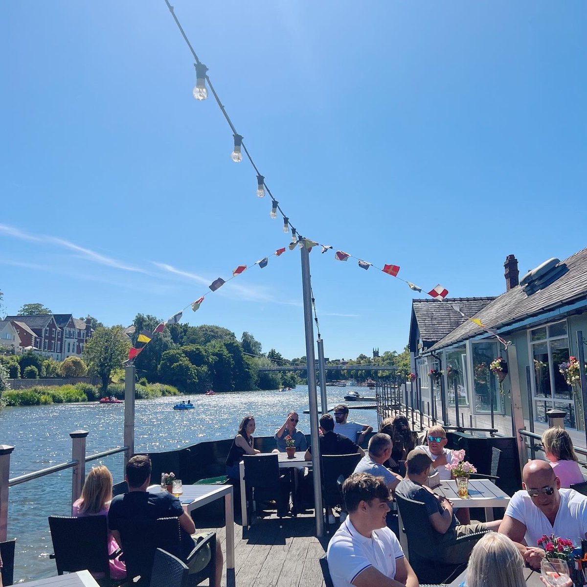 🔥HOTTEST WEEK OF THE YEAR?🔥

We have the best venue to enjoy the blazing sun, and we have plenty of parasols to go around! Be sure to come down to The Boathouse to make the most of the sunshine.