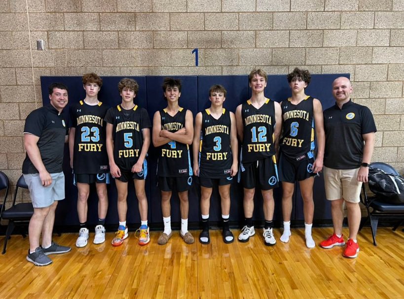 ryanlee116052's tweet photo. After a one sided first game loss, these six clawed their way back to the championship and lost a squeaker in OT @SanfordPentagon Summer Slam. 5 games, two days, 6 players.  Loved the Grit!
@chris_narum @KoMetsBBHoops @Ethanleehooper https://t.co/o7f8VBUsFj