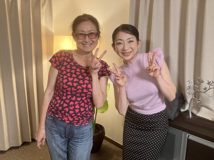 今日はピンク映画の撮影でした🎬 吉行監督とは13年位前の主演作で女優同士として共演して以来の再開💖 超久々の撮影で緊張したけど凄く楽しかったー🎵😆 上映期間等詳細は後日お知らせします😉 主演の花音うららちゃん、超可愛いよ～😍💕