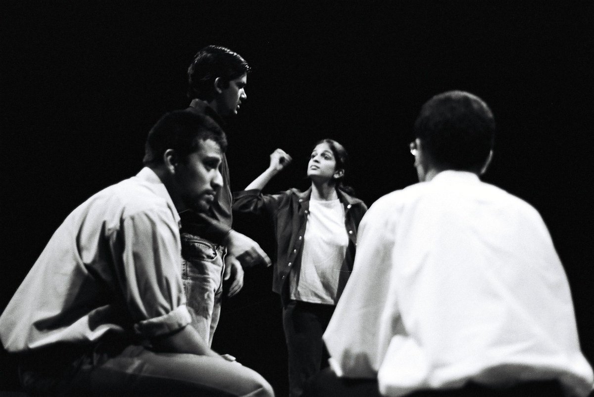 To beat the Monday blues, we take you to the last day of 5 Live - A festival of 5 new plays at NCPA and Prithvi in 2004. This is the last post of the 2004 series, when QTP turned 5. 

Today we have "Children of a lesser god" directed by Vivek Madan. 

Tag all your theatre friends