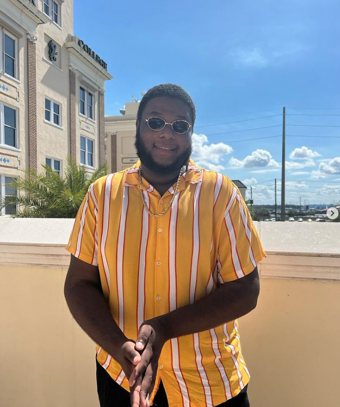 FlaglerCollege's tweet photo. #FCGradStories: Rory Thompson
"We live in an individualistic society, but we must work as a community to reach the goals that we want to reach."
Leran more about Rory's Flagler story: https://t.co/7kBUCQBhAD https://t.co/WPpigHrQ7e
