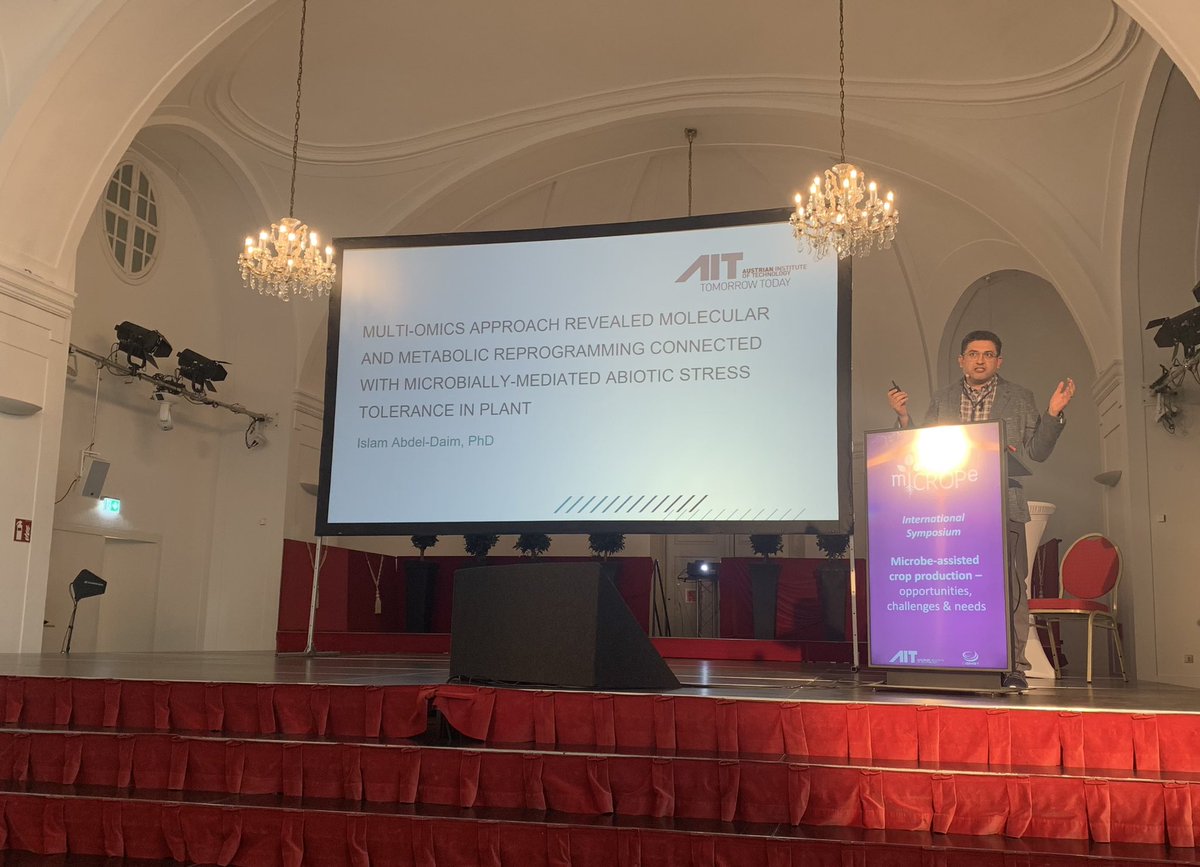 AT_Bioresources's tweet image. Our colleague Islam Abdel-Daim at #miCROPe2022 talking drought stress and plant-microbe interactions
