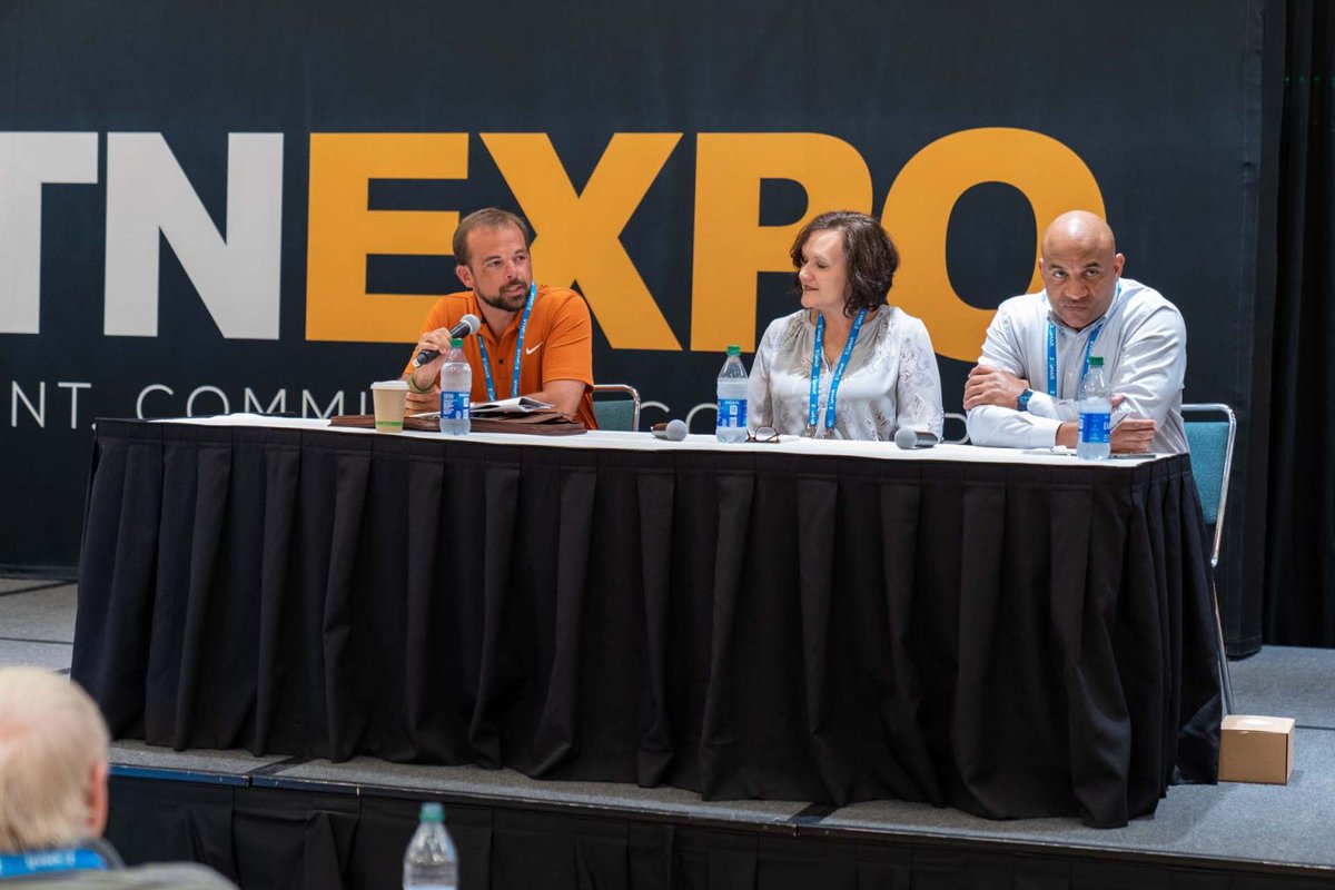 M2MCorridor's tweet photo. Check out this article about the STN EXPO Indy session that held a discussion with "transportation directors sharing their experiences with implementing propane autogas into their school district bus fleets." https://t.co/jra8nbZmNA https://t.co/6Hrmsit8hr