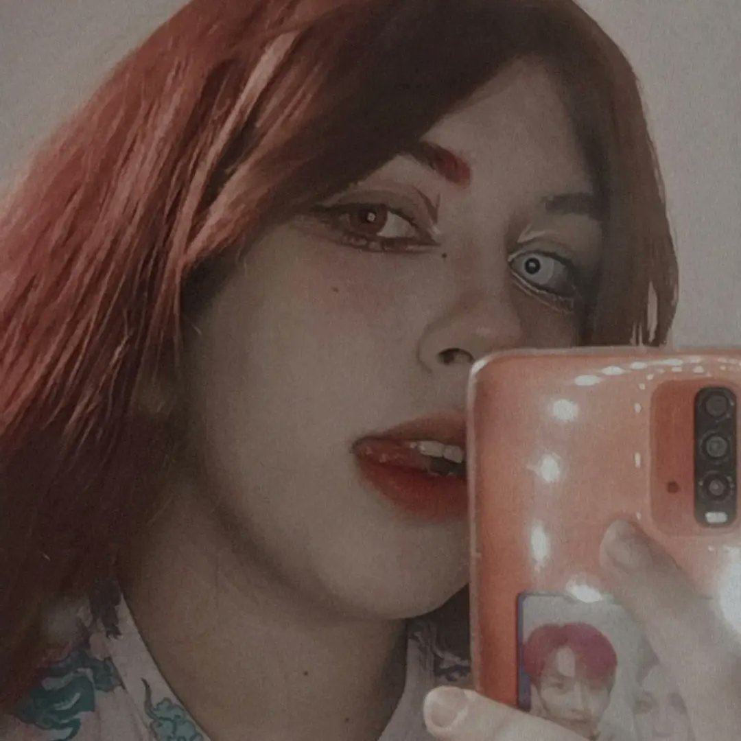 Meilingleee's tweet image. Fotito de un maquillaje que me hice así a lo random xd