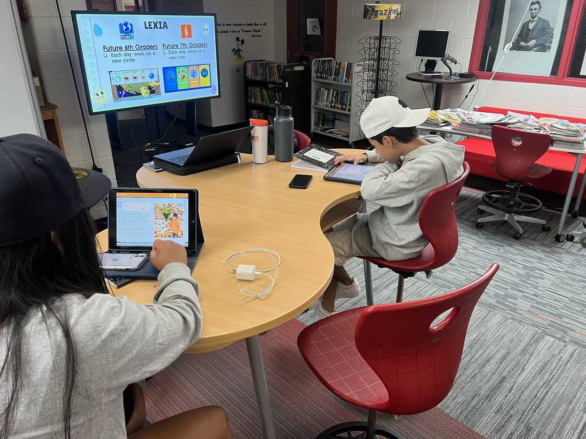 Learners are continuing to make progress from this past school year in our ENL summer program on <a href="/LexiaLearning/">Lexia</a> 🌞📚 #MineolaProud <a href="/Colemoriarty/">Nicole Moriarty, Ed.D</a>