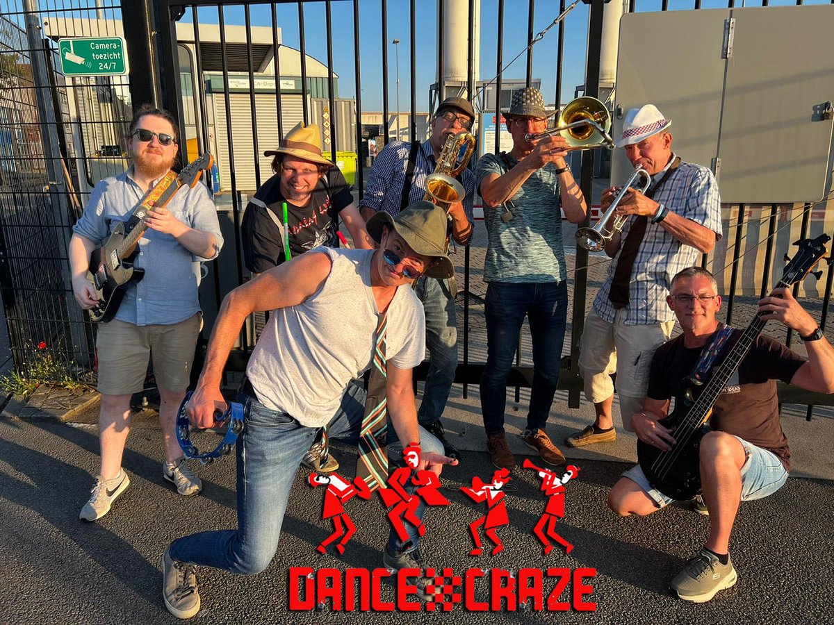 The Box Live, Ska knijters &amp; Dancing moves facebook.com/events/3811318… #Katwijk #gezellig #livemusic #bar #30plus #40plus #50plus #lekkervolume #gewoonkunnenpraten #livemuziekcafe #jopenmooieNel #ipa #poppodium #muziekcentrum #TheBox #lekkerdansen #Bollenstreek #Covers #ska