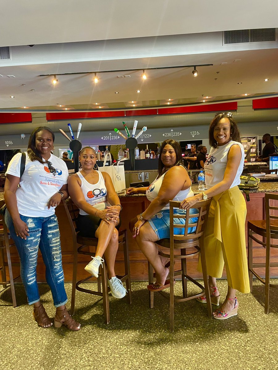 MPBP16's tweet photo. Thank you to the Moms of the West Region for hosting at @NBASummerLeague . Special thank you to all the Moms from every ￼region who came to recruit for MPBP. https://t.co/HbddE6e2Ot