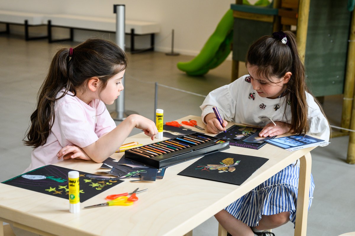 MAM's tweet photo. 🎨 Découvrez le programme des activités pour enfants au MAM !

👉 Plus d'informations : https://t.co/2RcyFPTQ4N

📸 Fabrice Gaboriau

#MAMParis #expositionsMAM #collectionsMAM #quefaireàParis #enfamille #enfants https://t.co/RsmLZdG6TE