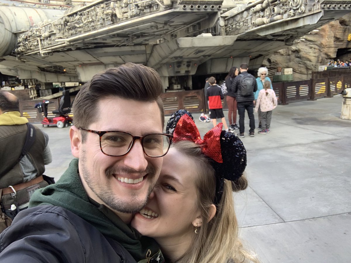 DavidAhlman's tweet image. // Reason Number Two: Every day is a fun, new, out-of-this-world adventure. //

#7weeksleft #33weekspregnant #prego #babyboy #adventurers #loveofmylife #disneyland #starwarsland #milleniunfalcon #minniemouse