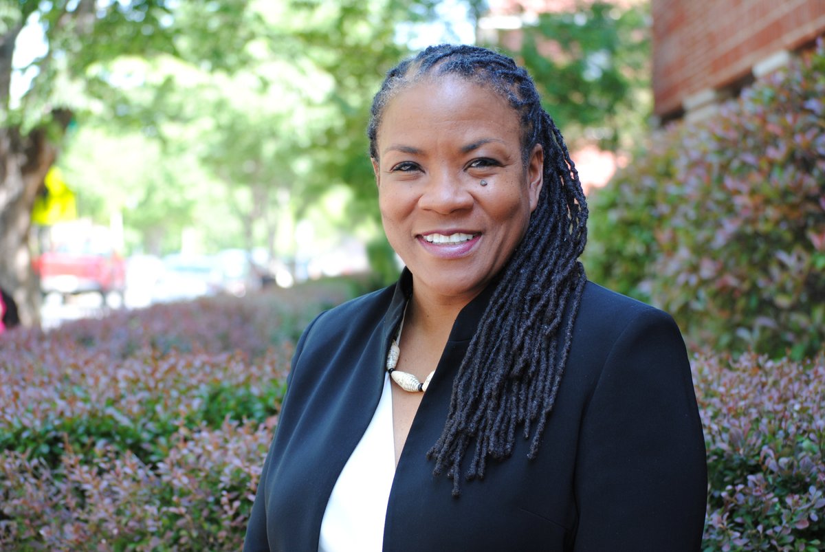 In case you missed it, check out this article from @newsocialworker about our new CEO, Stacey Hardy-Chandler, Ph.D., J.D., LCSW! Dr. Hardy-Chandler is joining @ASWB this month. socialworker.com/feature-articl…