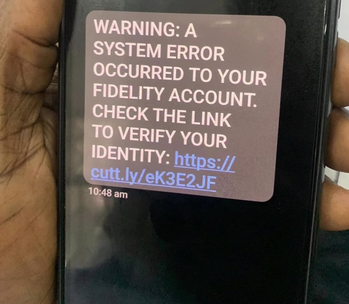 Celebrity_blogg's tweet image. Don’t click on any link asking you to link your bank account to your Ghana card,they just hacked a friend’s fidelity account,please be vigilant