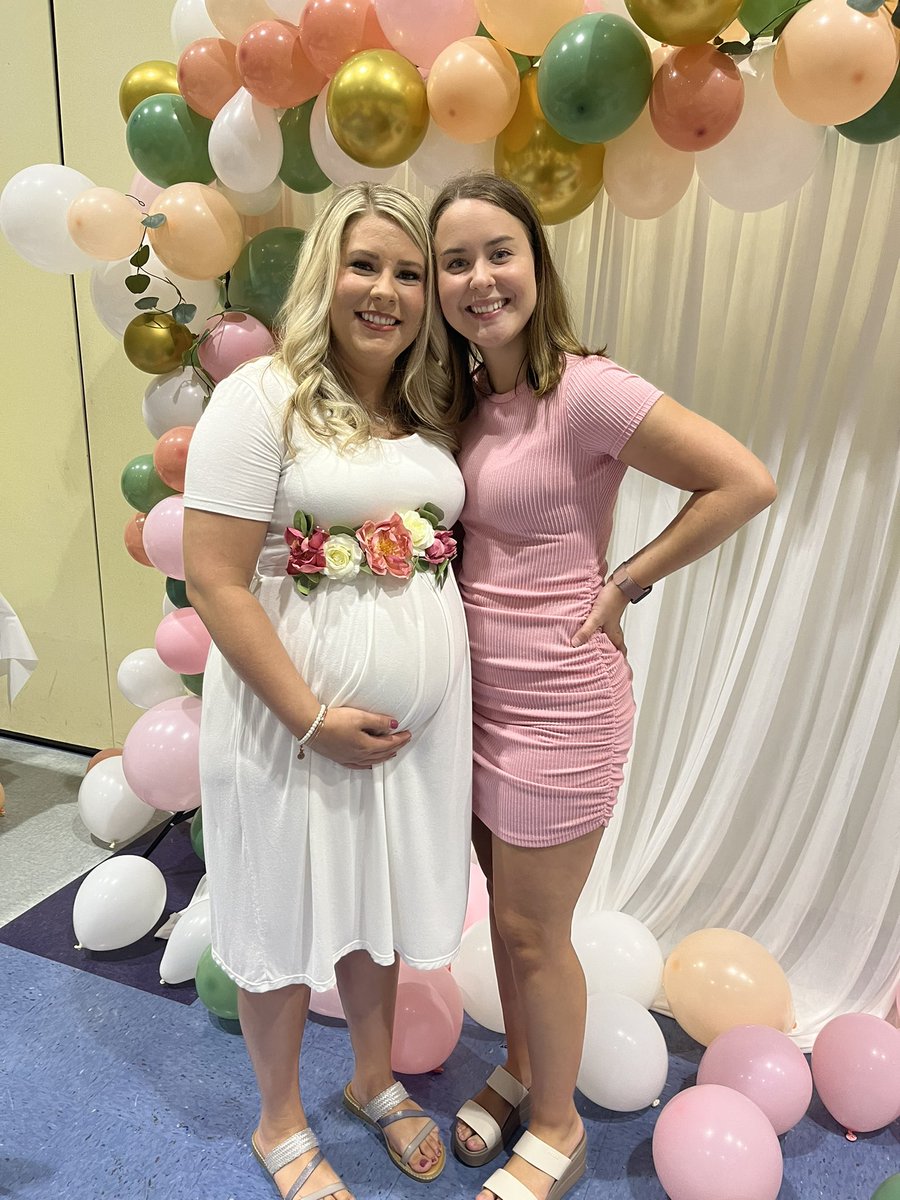 oseitz22's tweet photo. Can’t wait to meet baby Alayna ❤️ https://t.co/Yq2NNxWPzn