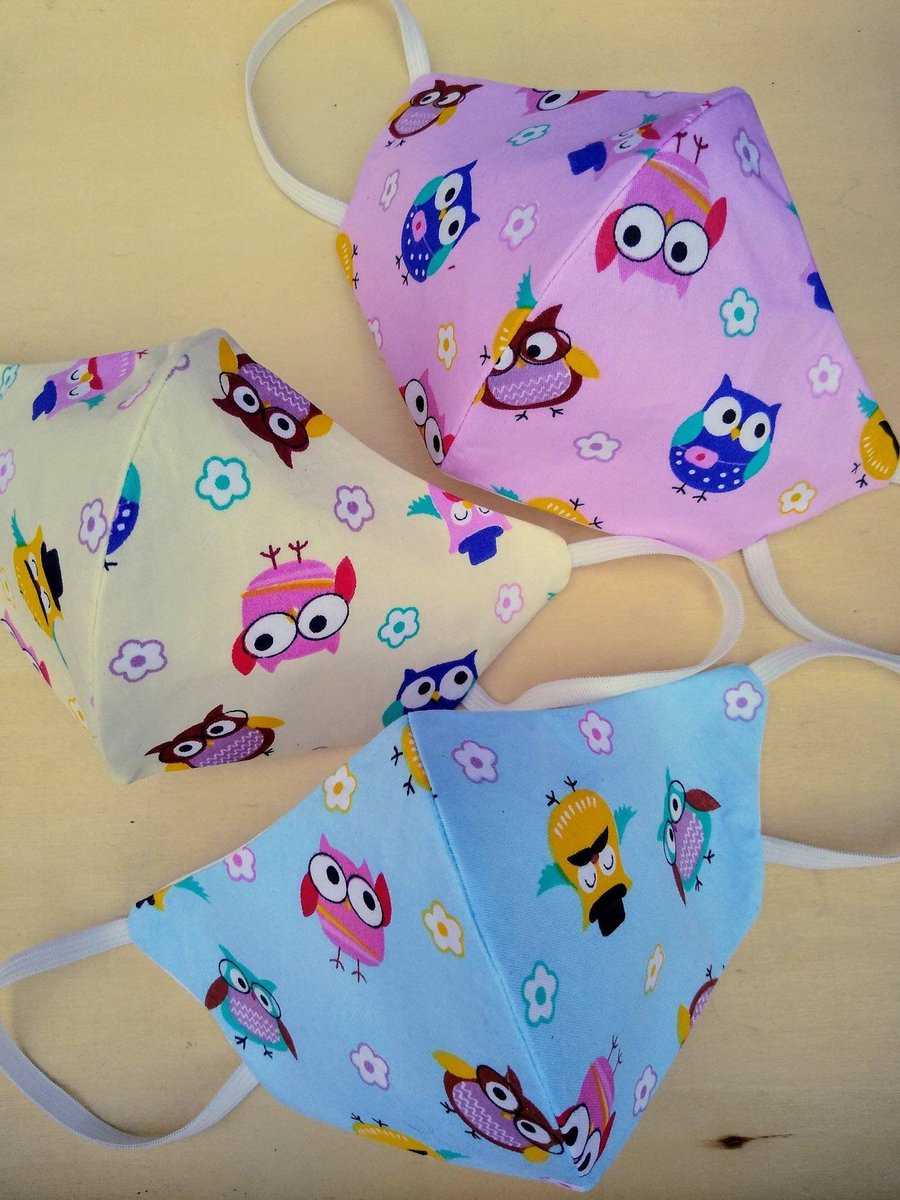 TTabbyshack's tweet photo. Excited to share the latest addition to my #etsy shop: Little Owls cute handmade 3 layer cotton facemask with opening for filter insert and extra soft elastic ear loops #reusablefacemask #facemask #wearamask #CovidIsNotOver

https://t.co/oBpWBhrzG3 https://t.co/Cxn5L0O0xK