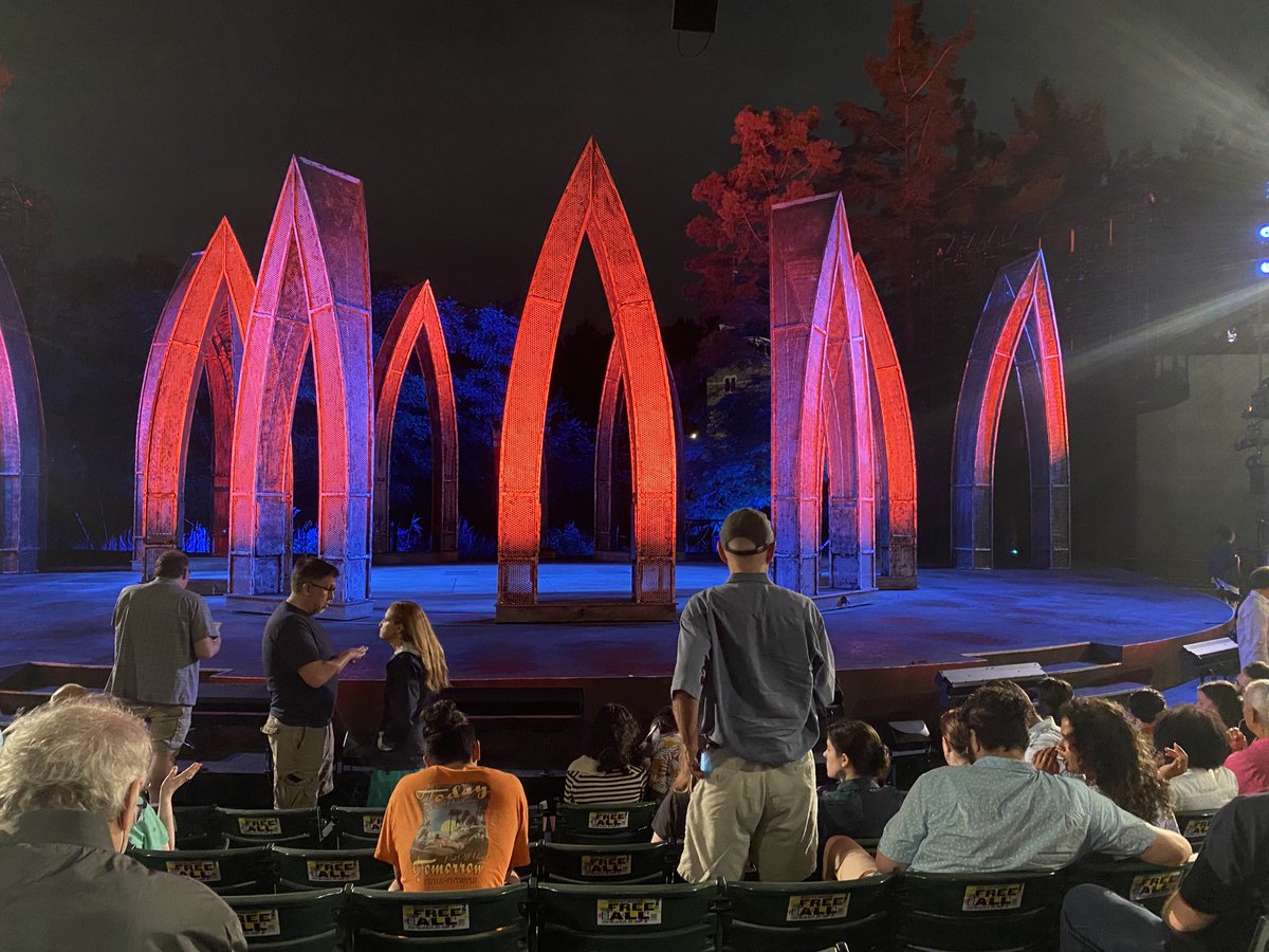 schulerb's tweet image. The stunning set for Richard III at the ⁦@PublicTheaterNY⁩ Shakespeare in the Park set the tone for an equally stunning production. Danai Gurira was mesmerizing in the title role, you didn’t see a woman, you didn’t see a man, just a brilliantly portrayed character.