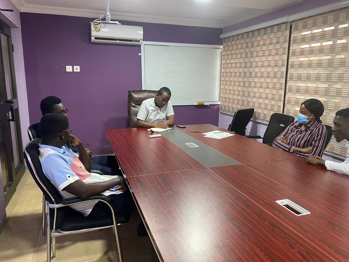 src_parliament's tweet photo. Over the weekend, the Speaker, Rt. Hon. Andrew Anokye met with the Speakers of the various College senates.
The purpose of the meeting was to help strengthen legislation at the various Colleges as well as help enhance public participation in Parliamentary business.
#13thHouse https://t.co/ZmNqpgsEWz