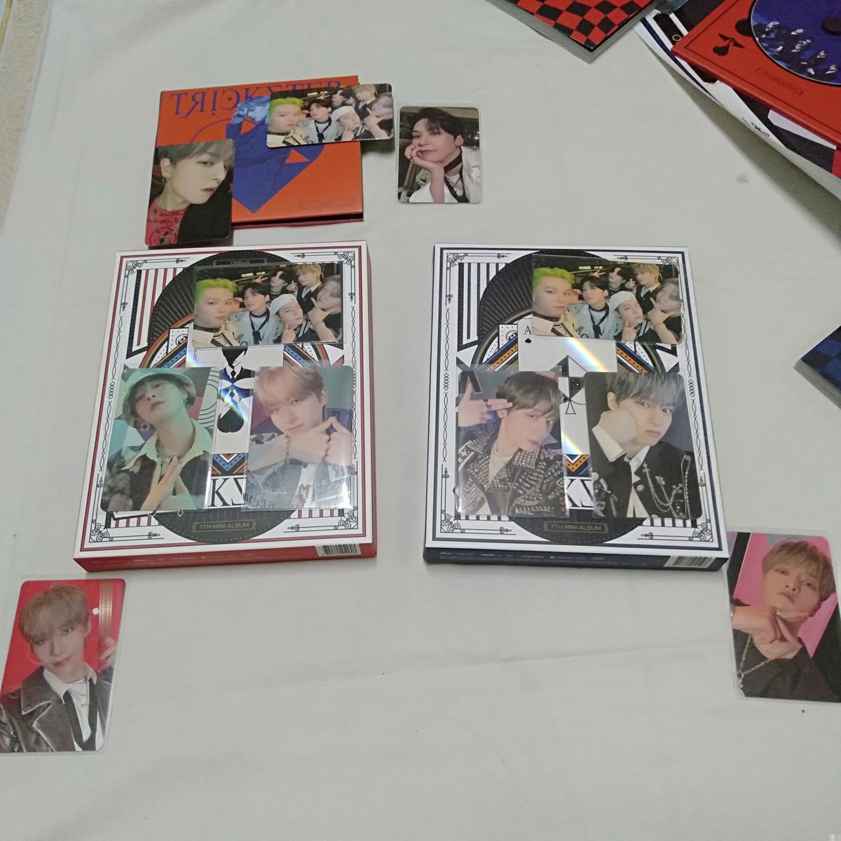 ZL7here's tweet photo. 💌: #layzmails #CHOICEFeedbacks
Hello @madeforCHOICE my trickster album finally came, sobrang bilis lang and packaging is super secured, nag papauwi pla kayo ng bias di nyo nasabi mwehe..magpapabudol ulit ako para maka uwi aking bias everyday, ty for smooth transaction😋😋 https://t.co/lgjpCzVhdd