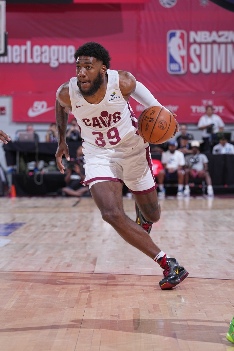 MSU_Basketball's tweet photo. Summer League Spartan Dawgs 🏀 https://t.co/lAYKAXrC56