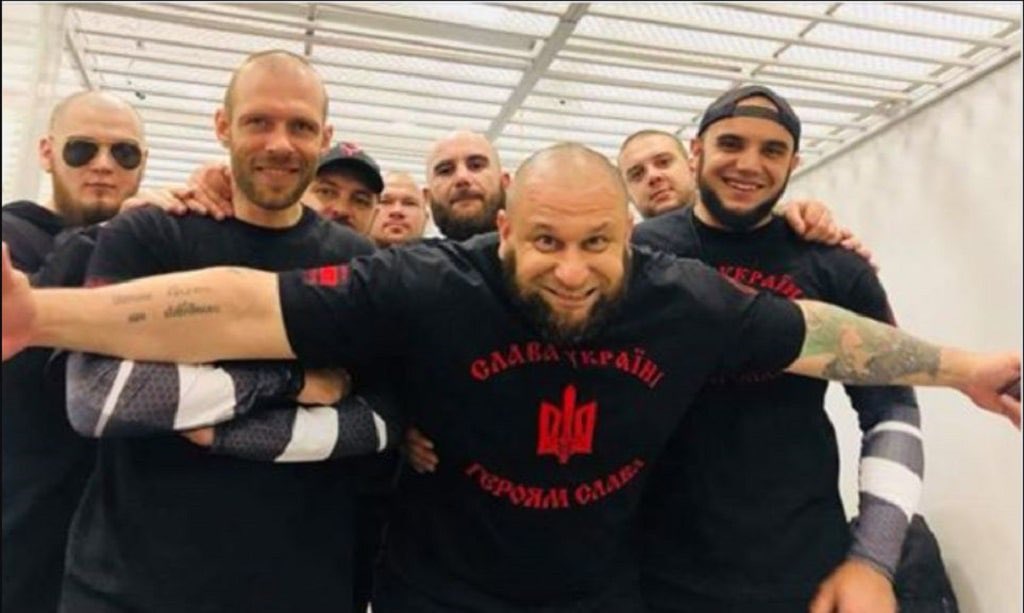 DenisRogatyuk's tweet photo. #Ukraine: Today Ruslan Onishchenko, the commander of the Neo-Nazi Tornado battalion, was released from prison by the Zelensky regime, alongside thousands of other criminals. Onishchenko was previously condemned to 10 years imprisonment for rape, torture and murder of civilians. https://t.co/mga9K797iF