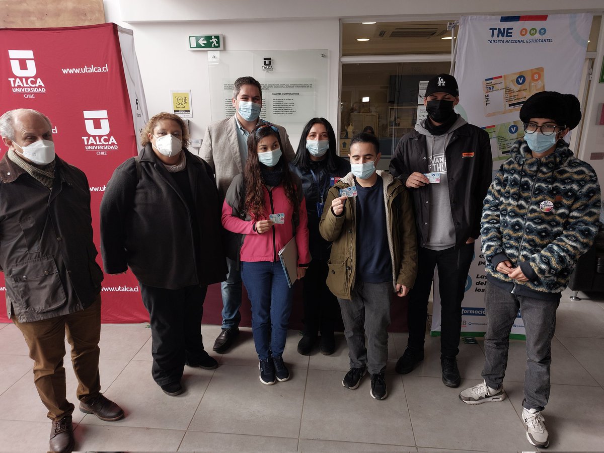 MTTMaule's tweet photo. Seremi @ximeolivaravena @MTTMaule participó junto al @SecreducMaule en la difusión de la actualización de la #tne para todos los estudiantes de la región junto a la federación de estudiantes de la #utal https://t.co/lvqfWXi90J