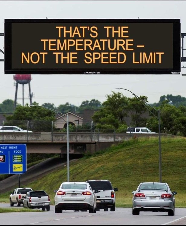 AAAKansasNews's tweet photo. Slow down, be safe…and stay cool, #Kansas.
#SpeedingKills https://t.co/o8U1aEE61s