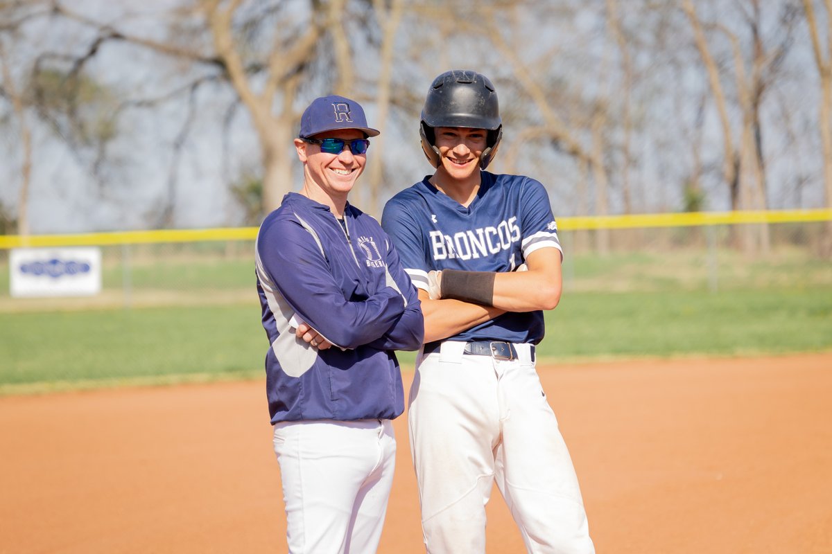 ChuckChaneyBCTG's tweet image. .@RHSBroncosAD's Darrin Rasmussen led the Broncos to the best record in the county and they made state for only the second time in school history.

That's why he's the All-County ⚾️ Coach of the Year.

See who the player of the year is ⬇️
bit.ly/3yvnyTB #kspreps