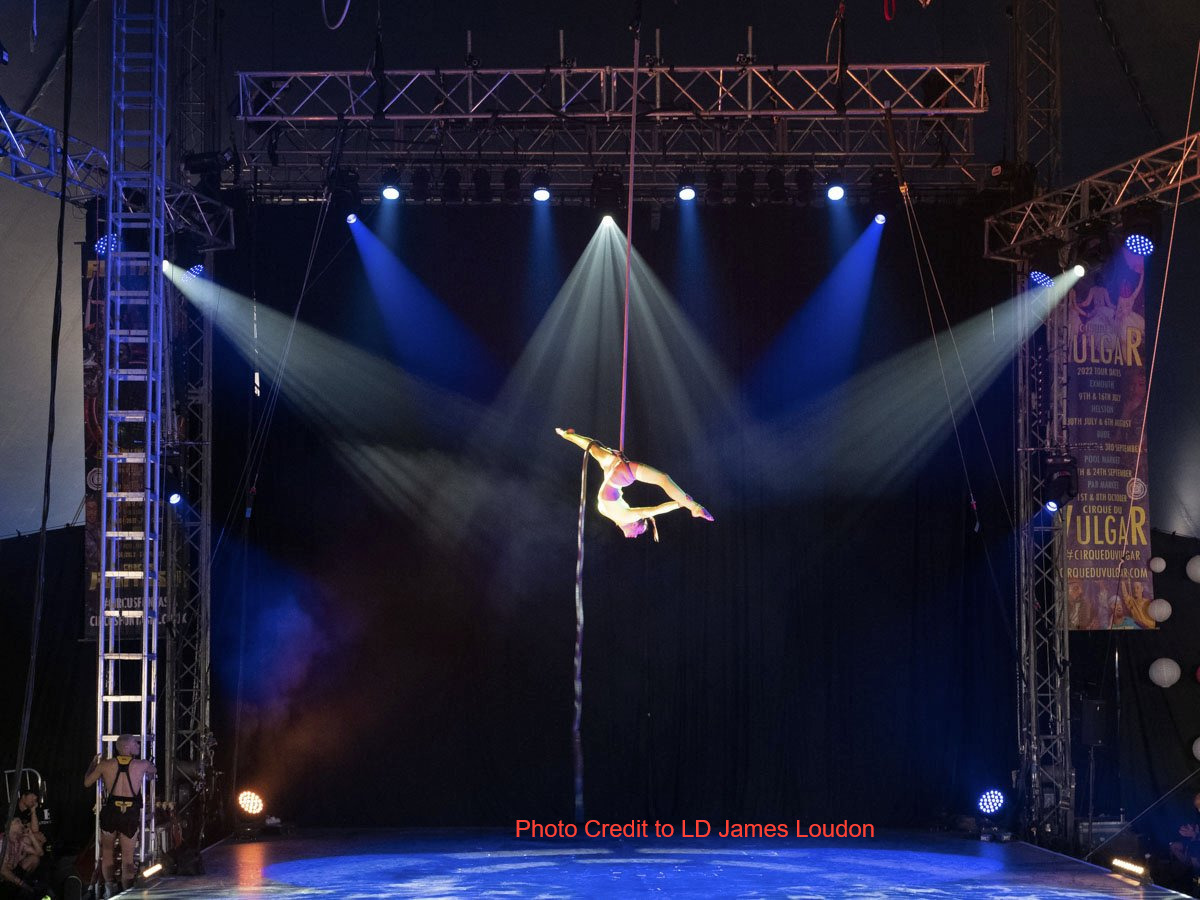 Fineline Lighting tweet media