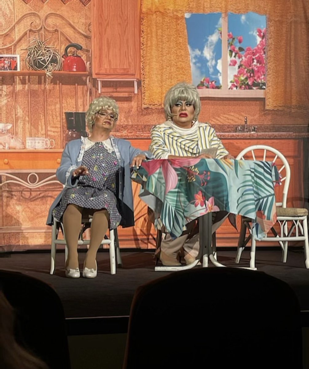 GoldenGirlsSF's tweet photo. Thank you to everyone who came out to see us in Palm Springs! The tour started with a bang and we can't wait to see you in Boise tomorrow at The Egyptian starting at 8pm. Get your tickets at https://t.co/tOWpwUfGyU! #thankyouforbeingafriend #thegoldengirlslive https://t.co/EinVcIIMOG