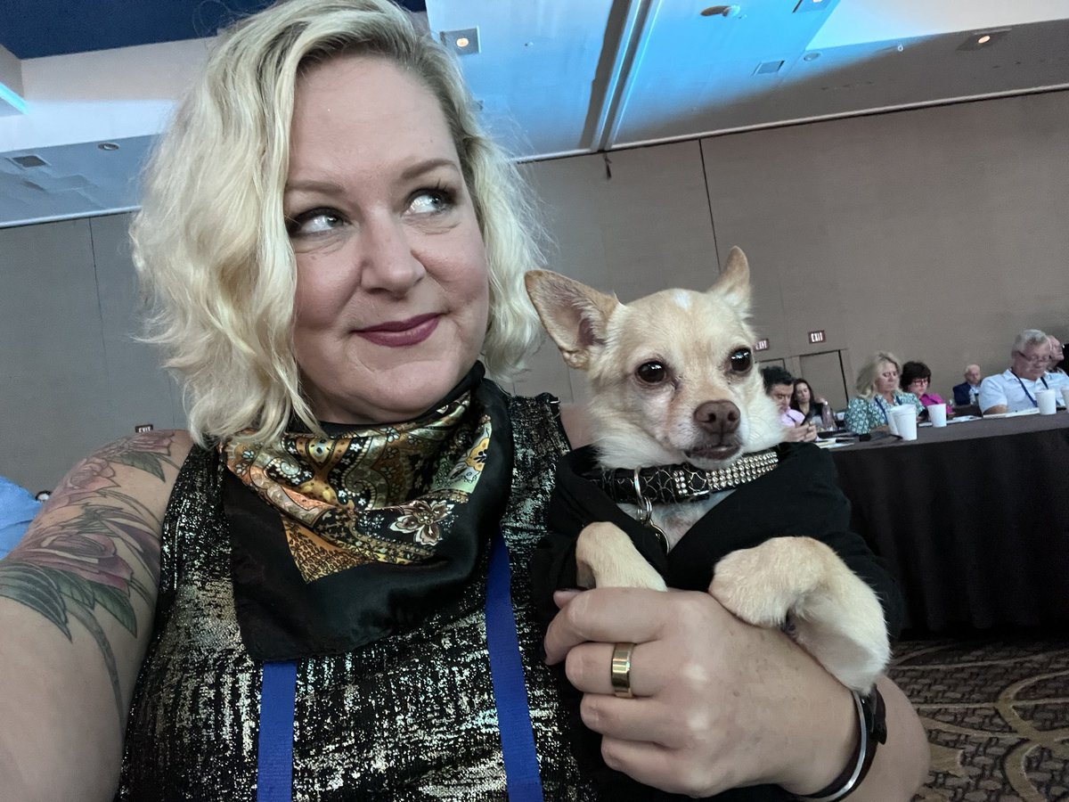 EmceePam's tweet photo. Omg having the best time at @NSAspeaker #influence22 Thank you to everyone for being so awesome &amp; kind. #emcee #professionalspeaker Best 👏🏽 weekend 👏🏽 ever! Poop says Woof! https://t.co/7iGrXyKxyH