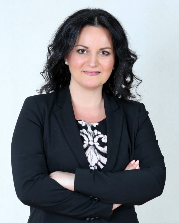 Please join us in welcoming Anna Astvatsaturian Turcotte, Senior Vice President, Director of Compliance to the Maine Community Bank family!

ow.ly/fZjc50JT7LV