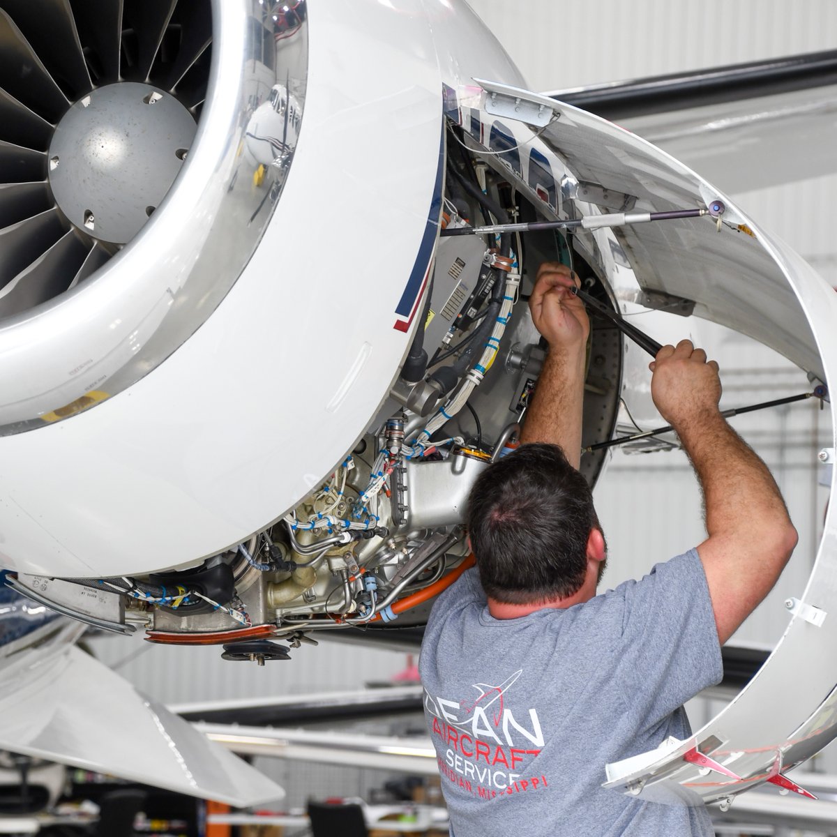 deanaircraft's tweet photo. Ready, set, go! Time to work on this 800-Hour engine inspection for this Pratt &amp; Whitney Canada PW535A. https://t.co/C6CiqnWvn9