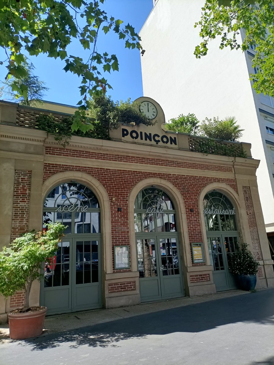 mag_fon's tweet photo. La petite ceinture et ses trésors cachés...
#Paris @SNCFimmobilier #Urbex https://t.co/pQ3jLKo3Jb