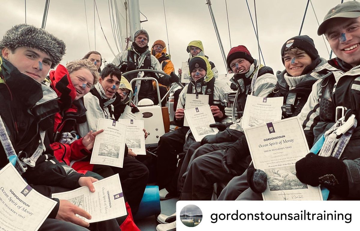 gordonstoun's tweet photo. The crew of Ocean Spirit crossing into the Arctic Circle receive their Blue Nose certificates #plusestenvous #arthurbeale #asto #oceanspiritofmoray #arcticcircle #bluenose https://t.co/5AAv9ryUMV