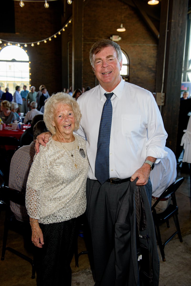 TommyBattle's tweet image. We lost a Huntsville legend today. Nobody had a greater passion for our city than Jackie Reed. Her tireless advocacy for the citizens of the Rocket City was admirable. Her indomitable spirit and warm heart will be remembered by all of us at city hall.