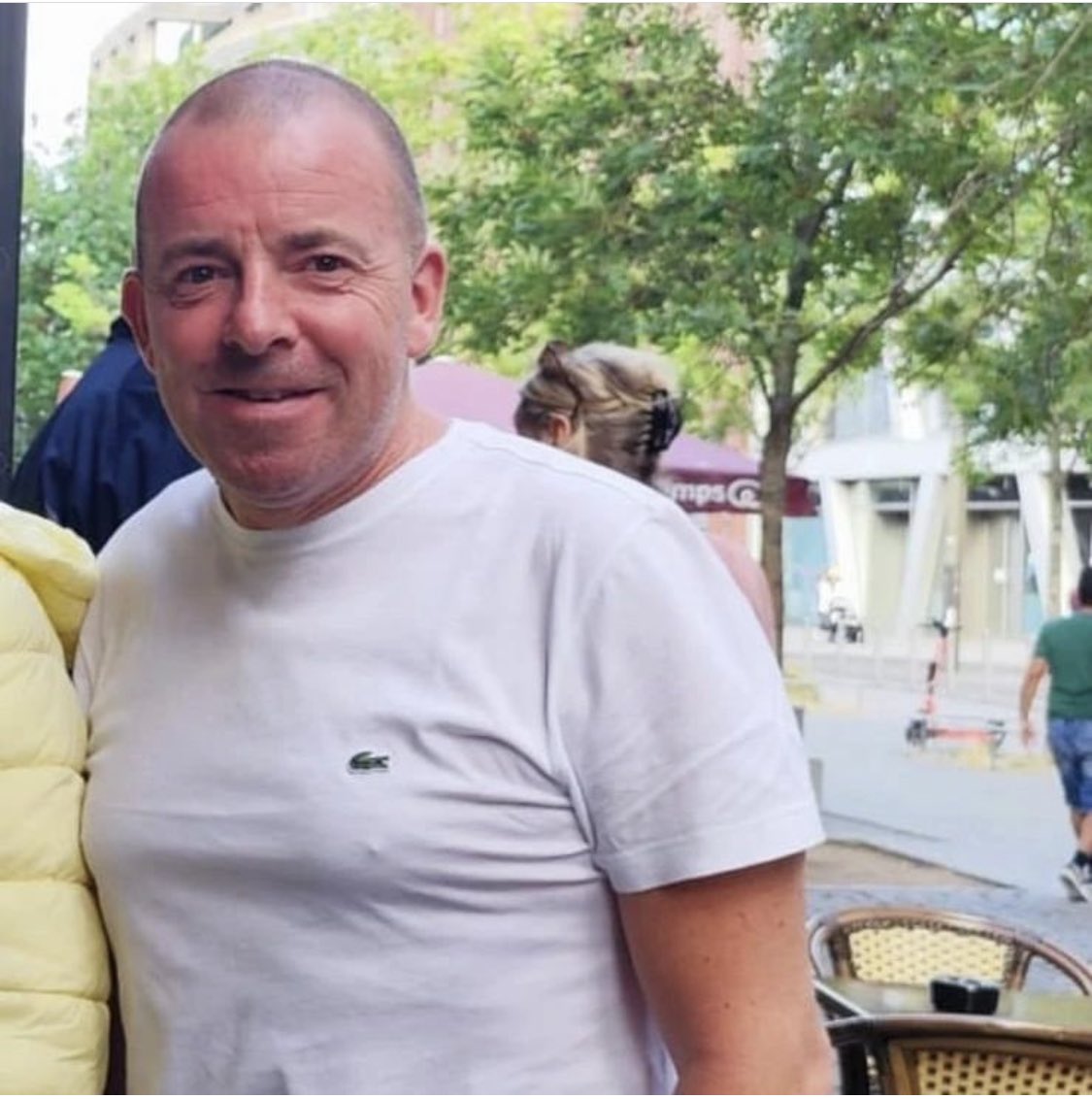 bfcdublin's tweet image. 🚨 PLEASE SHARE

Glenn Kelehan’s family are currently searching for him in Berlin. He left the airport this morning in a confused state. 

He is 5’9”, late 40s and is wearing a green shirt and a backpack. 

His last known location is around the ICC in the west of the city.