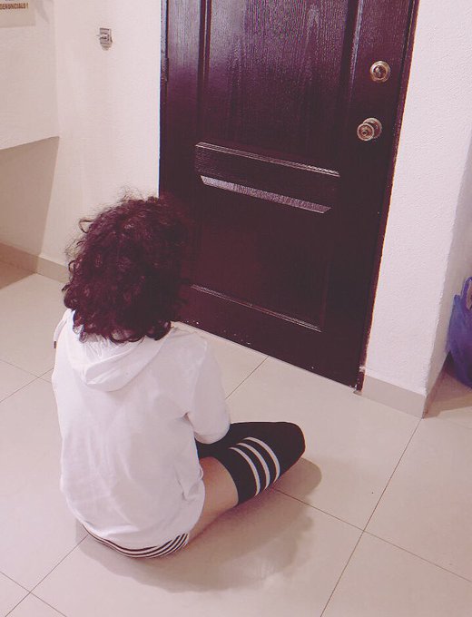 me waiting for the perfect tweet so i can use a cool reaction image i found

#femboy #twink idk #femboyfriday