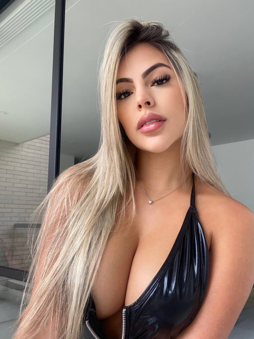 Esc&aacute;pate de lo ordinario.  🤍 https://t.co/eYG6odLugN<a href="/tag/blondie"class="tags"><span>#blondie</span></a><a href="/tag/hot"class="tags"><span>#hot</span></a><a href="/tag/sexylingerie"class="tags"><span>#sexylingerie</span></a><a href="/tag/latinasexy"class="tags"><span>#latinasexy</span></a><a href="/tag/scarletspring"class="tags"><span>#scarletspring</span></a>