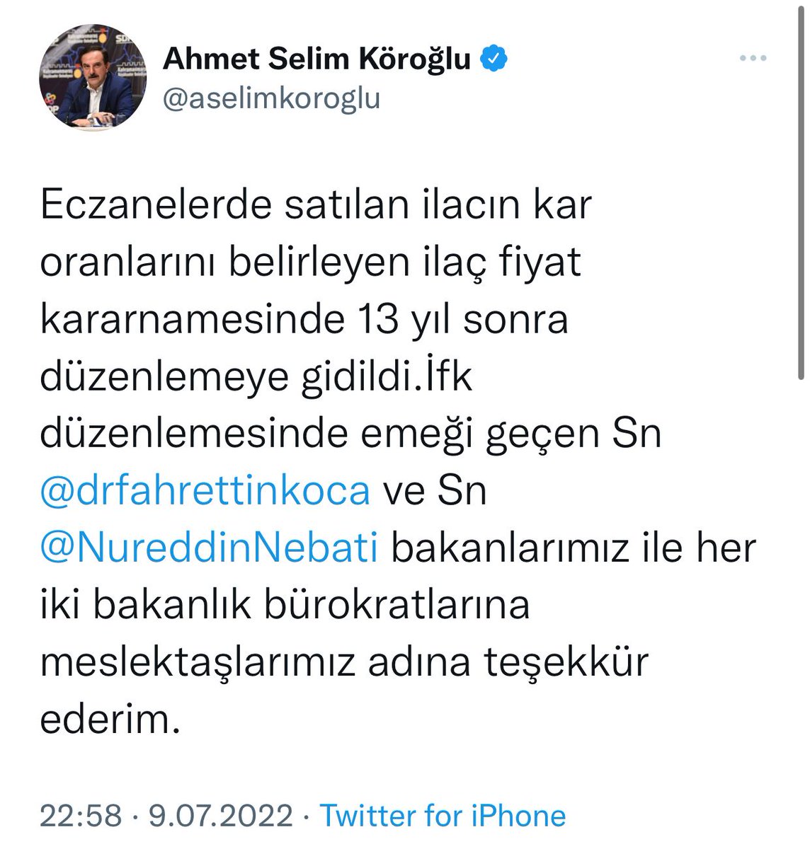 Hiçbir sorunumuzu çözmeyen göstermelik İFK güncellemesi nedeniyle sağlık ve ekonomi alanında ülke tarihinin en başarısız iki bakanına teşekkür etmek haklıdan yana değil, güçlüden yana olmaktır. Tarih, meslektaşlarının haykırışlarına kulak tıkayanları affetmeyecektir.