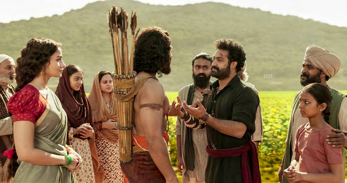 jr_SunaPana's tweet photo. Me: Kodu na
My mentor: ennatha
Me: Intha Task epdi panrathu nu solli kodu na
#Trending #RRRMovie #mentor #itdood #MEMES https://t.co/PlpRMxynAm