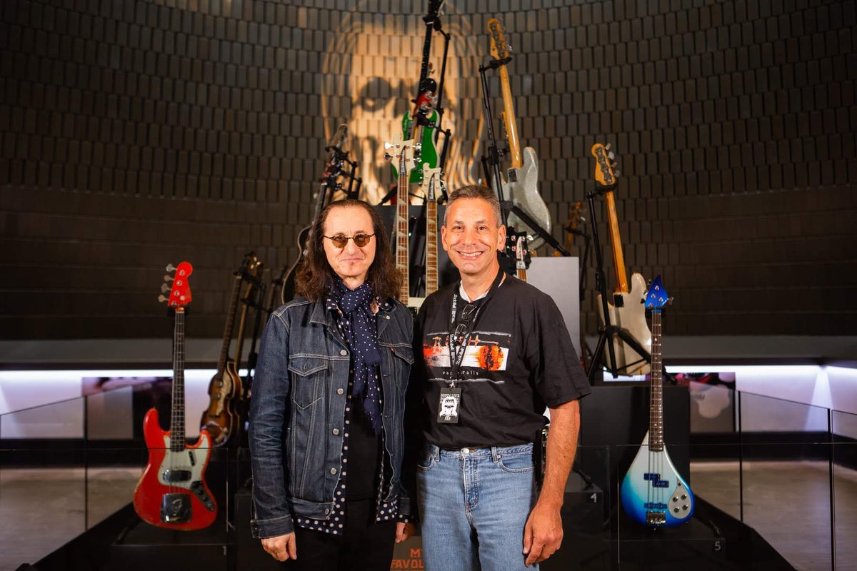 jdpiii3's tweet image. I love to seeing Geddy Lee from 
@rushtheband trending. Here we are @nmc_canada for a private tour of his Big Beautiful Book of Bass exhibit! Once in a lifetime moment!