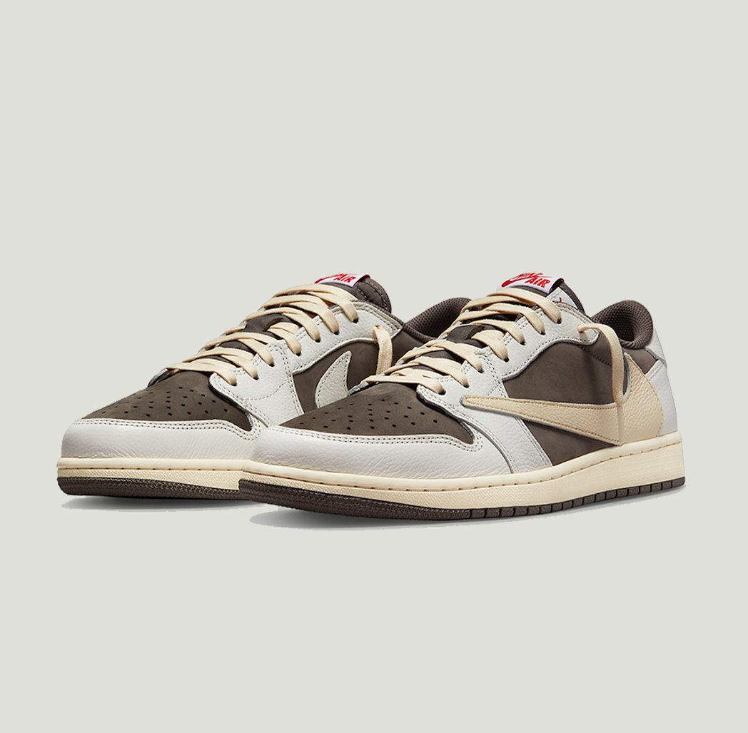 JustFreshKicks tweet media