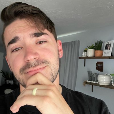 jjaz435's tweet photo. #NewProfilePic https://t.co/CqpSF1I6ne