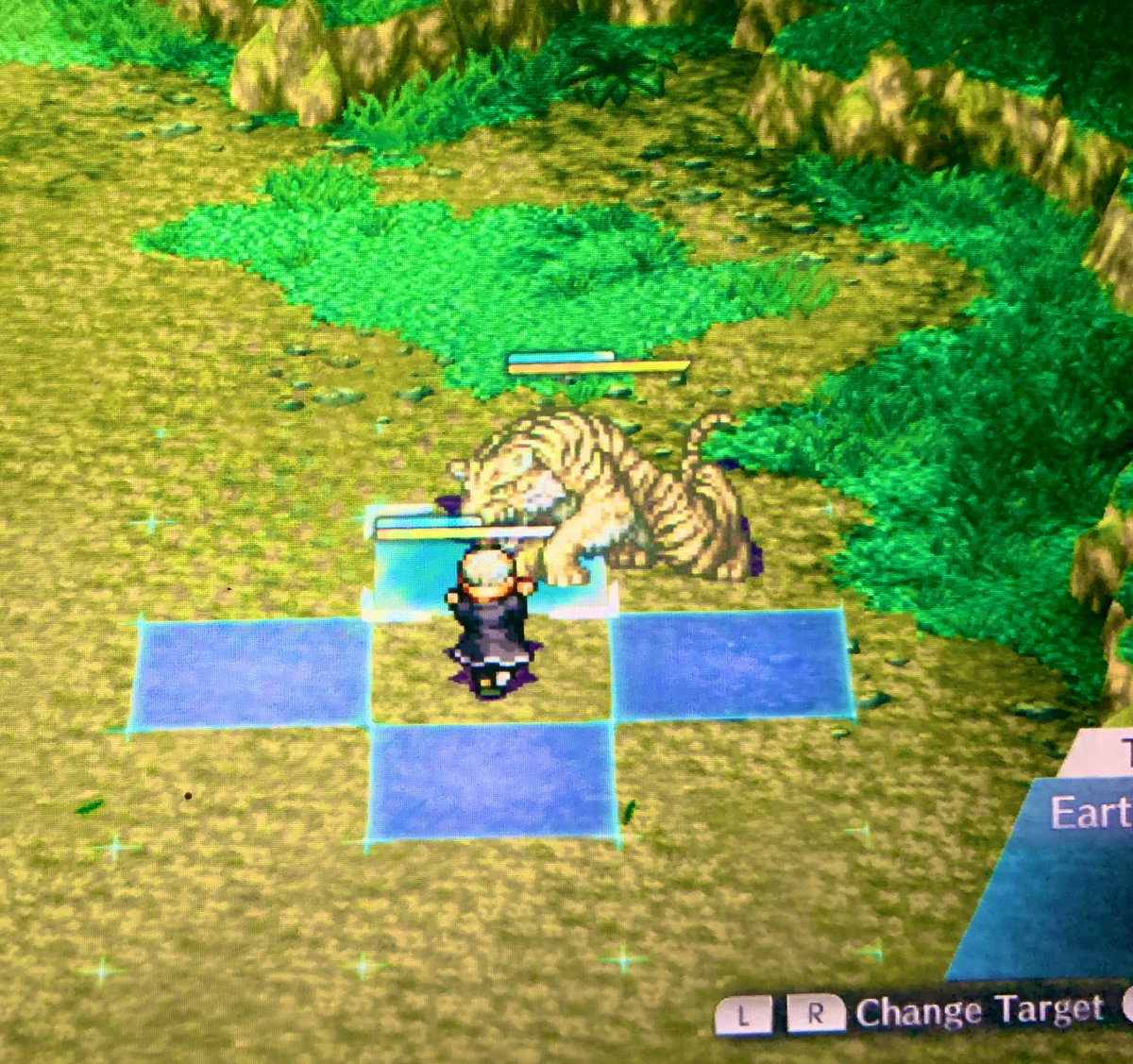h3ra_dreams's tweet photo. I’m playing the Live A Live Demo and I’m a-live with gleeeee!

The action/tactics gameplay feels so intuitive. It resurrects the turn-based system and enlivens it. Moving from tile to tile, watching the action gauge fill, I’m interested and engaged. 

In love with #LIVEALIVE rn https://t.co/a9x4Y7DOZO