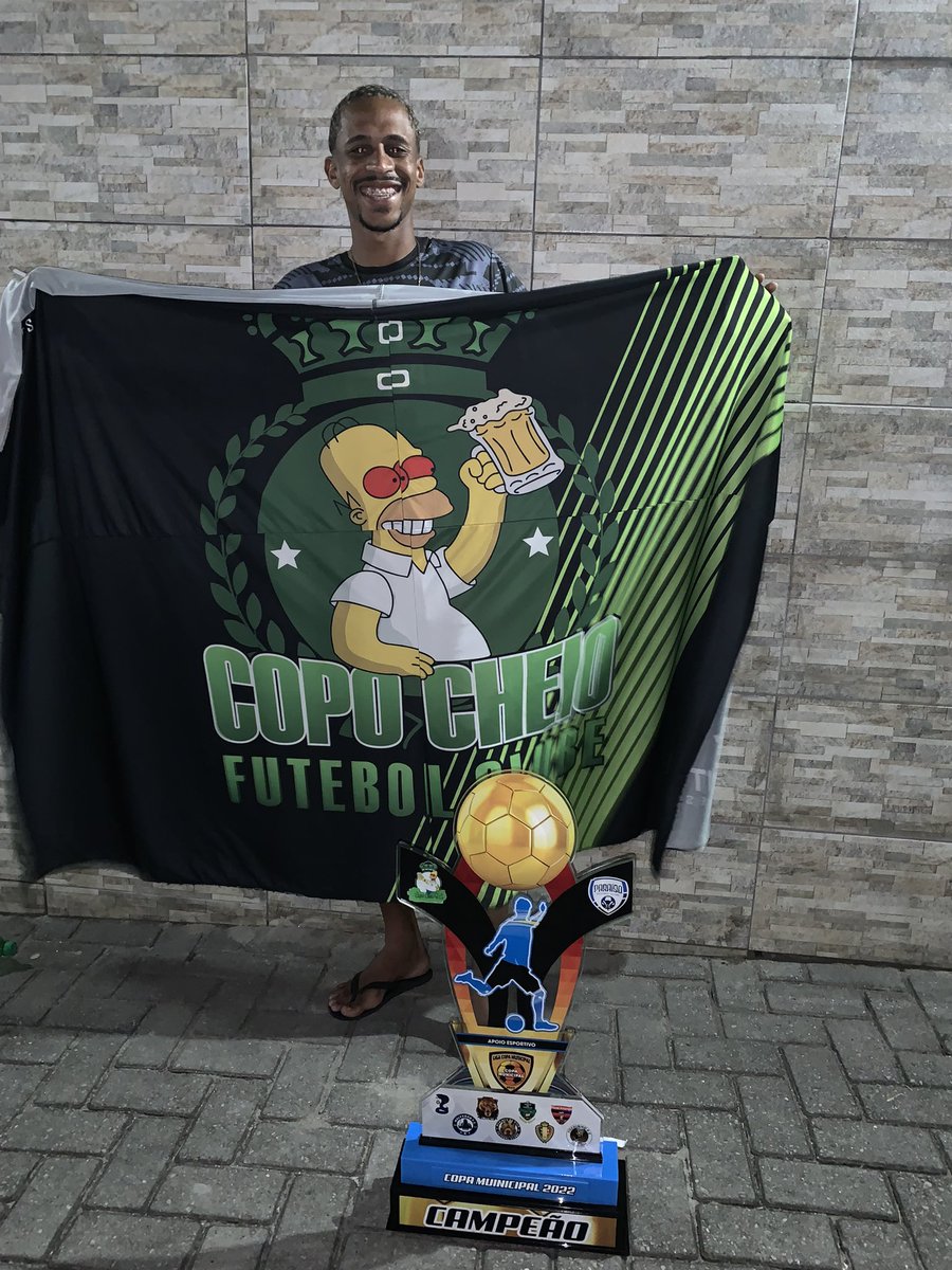 B81206's tweet photo. Não é tbt não veio +1 mesmo campeão dnv esquece #CopoCheio 🤩🥇🏆 https://t.co/8nysLWZ4s7