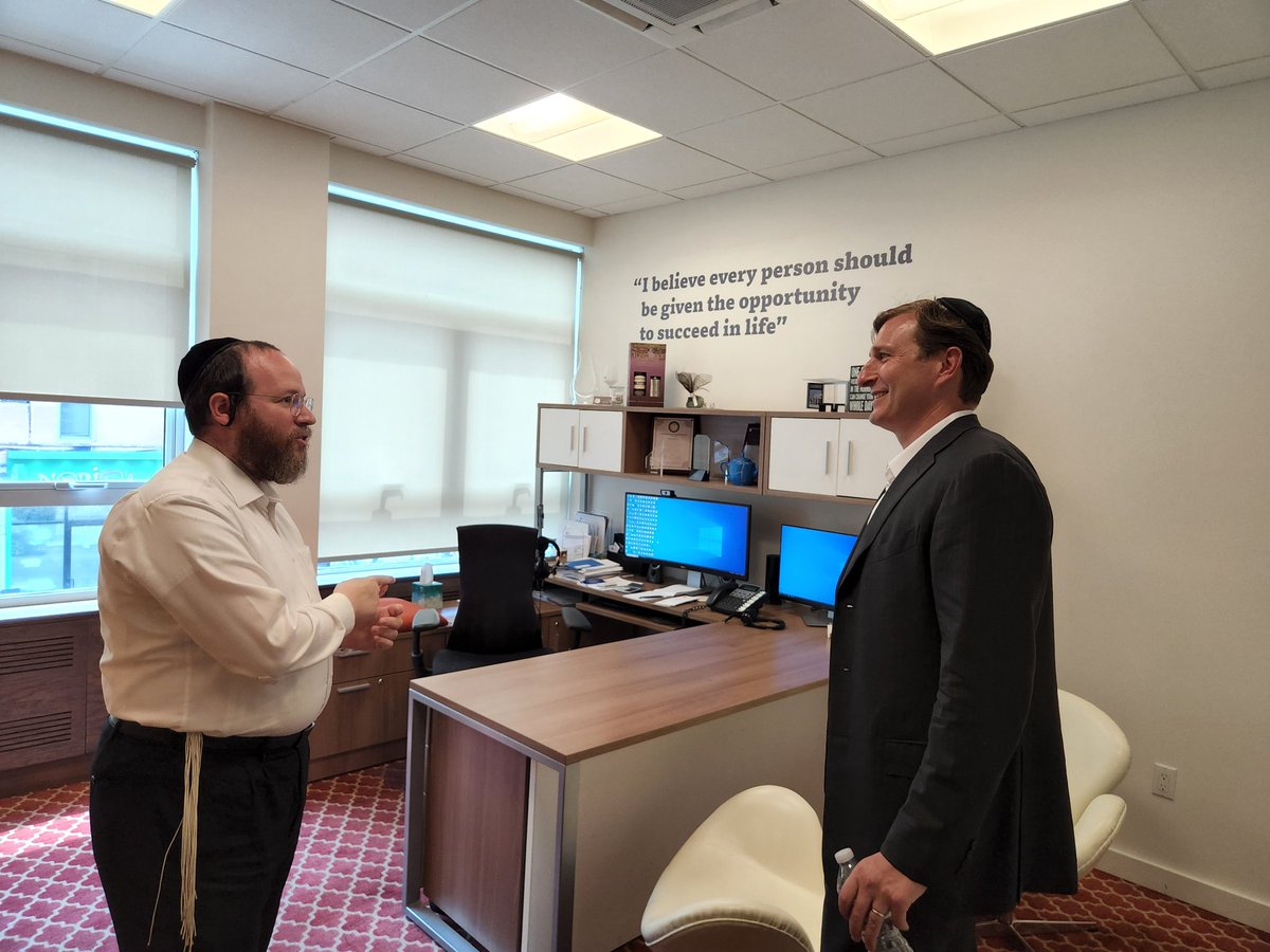 JewsForGoldman's tweet photo. @Danielsgoldman visiting today the creative @PtexGroup in Borough Park, met with the CEO @menyhoffman and the great staff!! https://t.co/9rRmaz3SOf