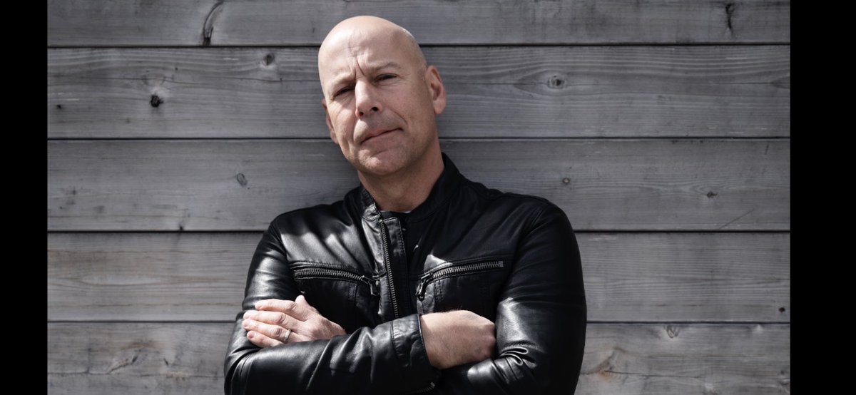 edbredskins69's tweet photo. Grateful for the run I had with #BruceWillis #brucewillisdouble Never give up on your dreams !! @washingtonpost @travismandrews https://t.co/05bl8Ir8tE
